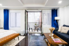 809-3B Studio With a Balcony by Columbus Circle